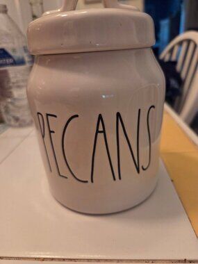 Rae Dunn Pecan canister